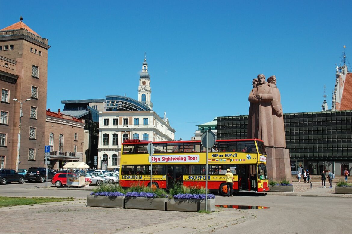 Navigating Public Transport in Latvia: Tips for Tourists and Residents