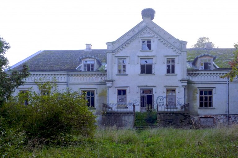 The abandoned Sasmaka Manor Castle is one of the Latvia’s Abandoned Places